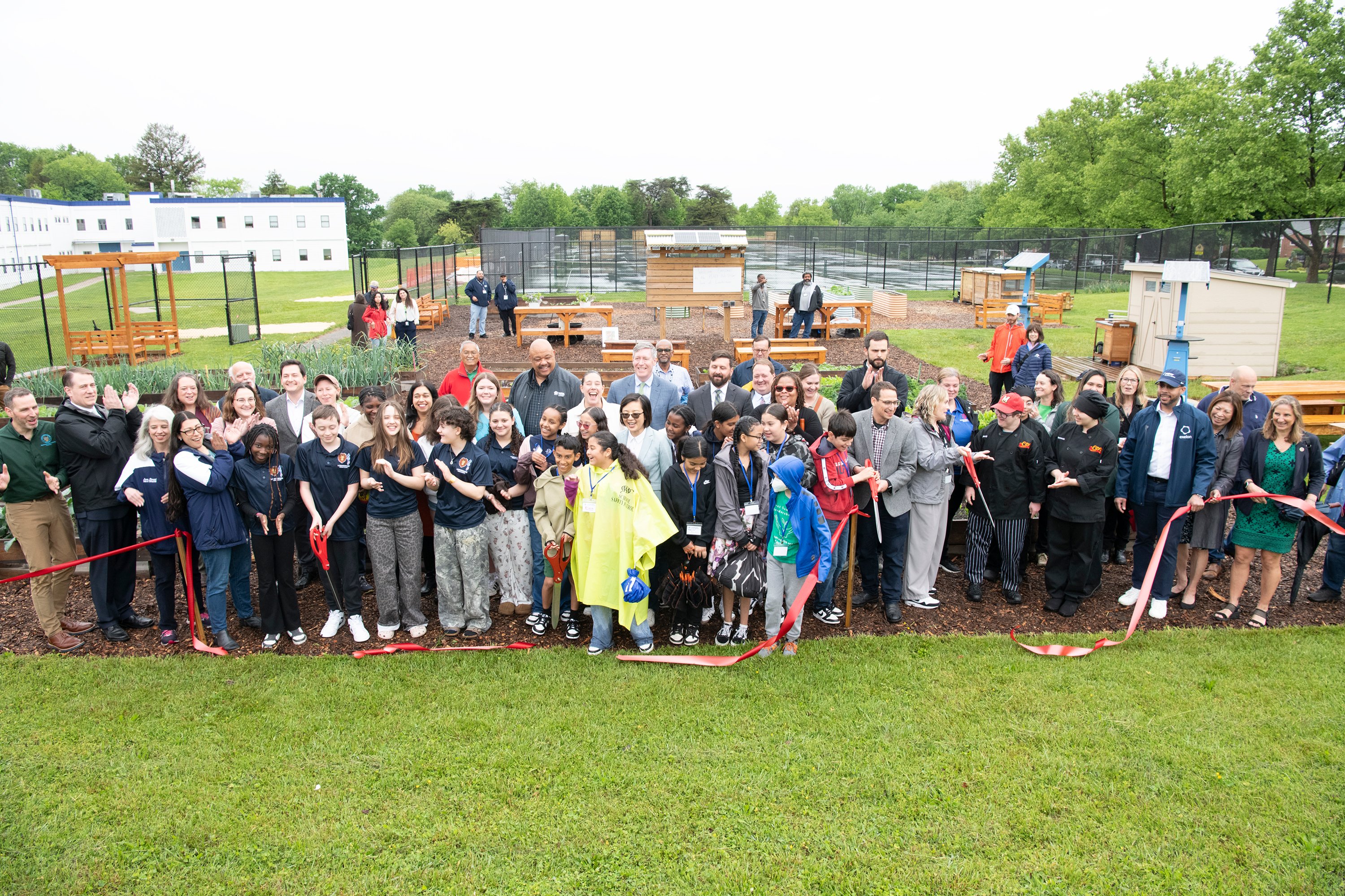 Loiederman MS REACH Hub Ribbon Cutting.jpg