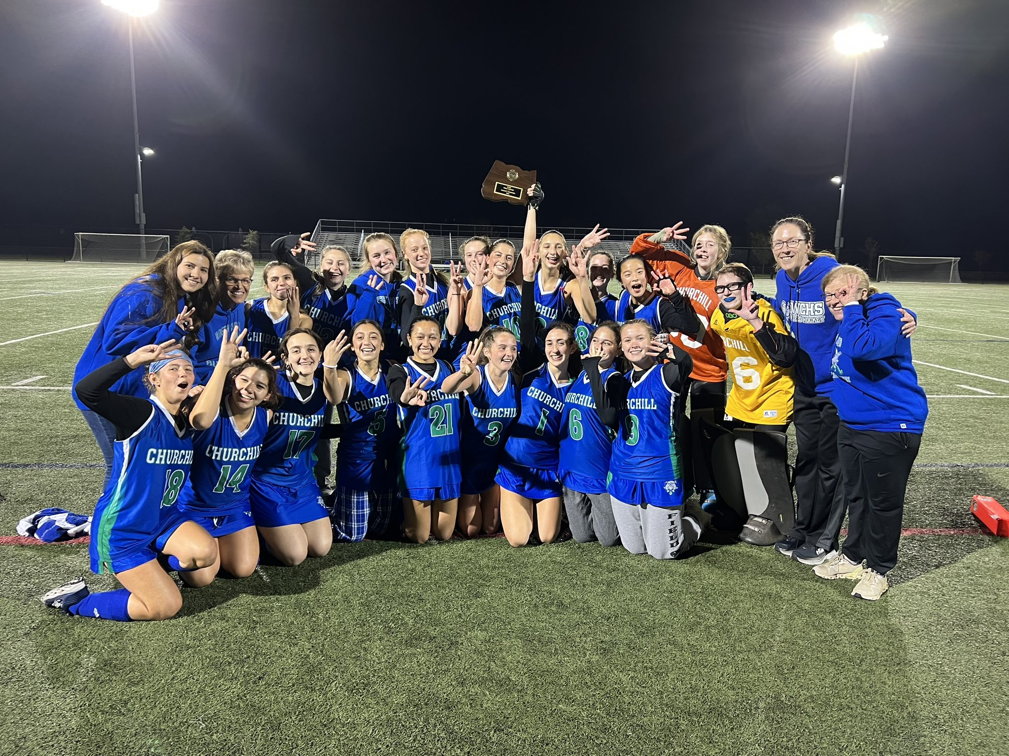 CH field hockey.jpg