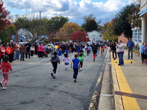 010226 funrun.jpg